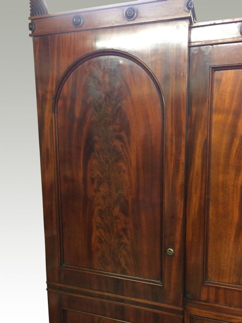 WILLIAM IV MAHOGANY WARDROBE - ADDITIONAL PHOTO 3