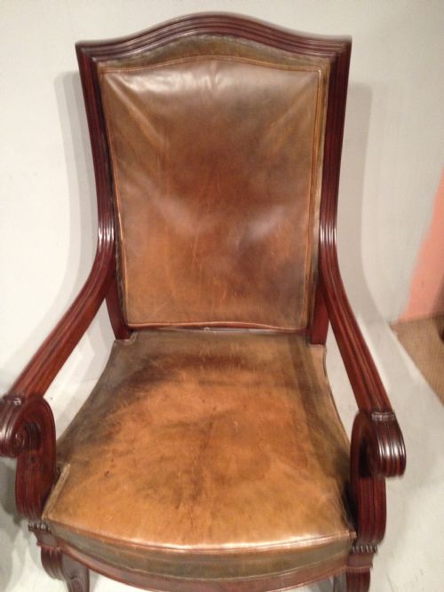PAIR OF 19TH CENTURY MAHOGANY LIBRARY CHAIRS - ADDITIONAL PHOTO 5