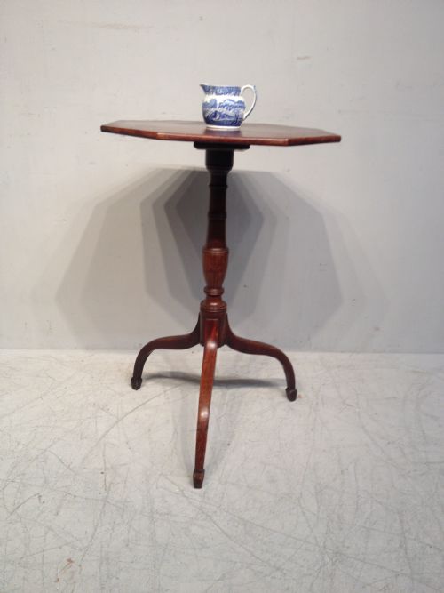ANTIQUE MAHOGANY TRIPOD TABLE - ADDITIONAL PHOTO 3