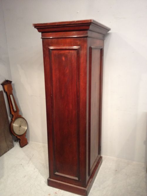 ANTIQUE SMALL MAHOGANY WARDROBE - ADDITIONAL PHOTO 3