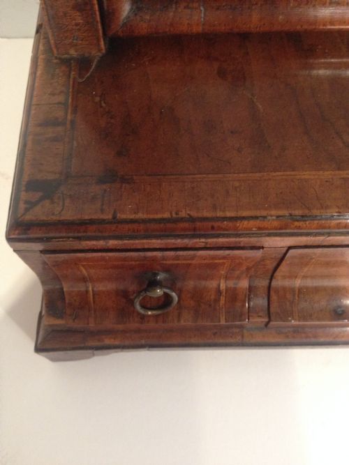 QUEEN ANNE WALNUT DRESSING MIRROR - ADDITIONAL PHOTO 4