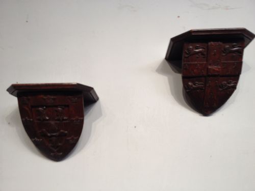 pair of antique carved oak brackets - CATEGORY: ANTIQUE MISCELLANEOUS - DATED 1870