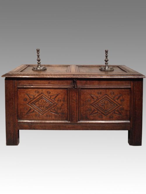 antique charles ii oak coffer - CATEGORY: ANTIQUE CHESTS - DATED 17TH CENTURY
