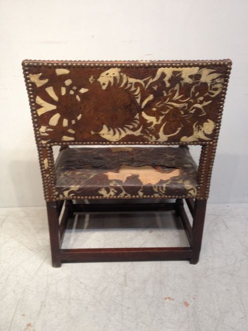 17TH CENTURY OAK ARMCHAIR - ADDITIONAL PHOTO 1