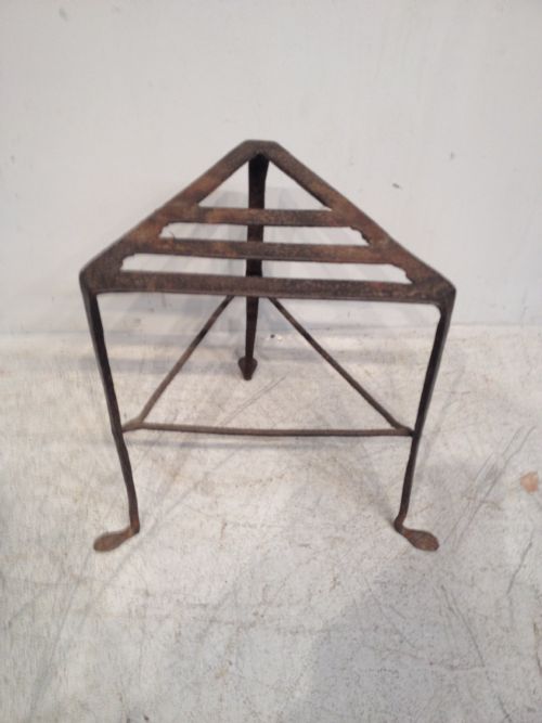 antique iron trivet - CATEGORY: ANTIQUE MISCELLANEOUS - DATED GEORGIAN