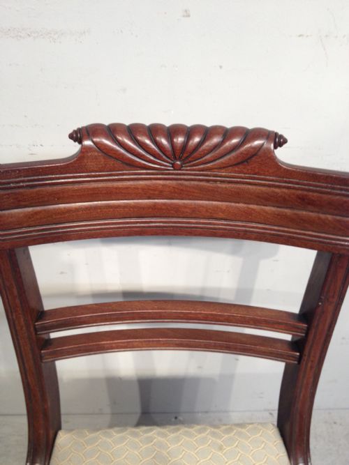 A SET OF SIX REGENCY MAHOGANY DINING CHAIRS - ADDITIONAL PHOTO 4