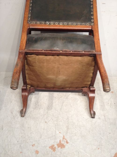 VICTORIAN OAK LIBRARY CHAIR - ADDITIONAL PHOTO 3