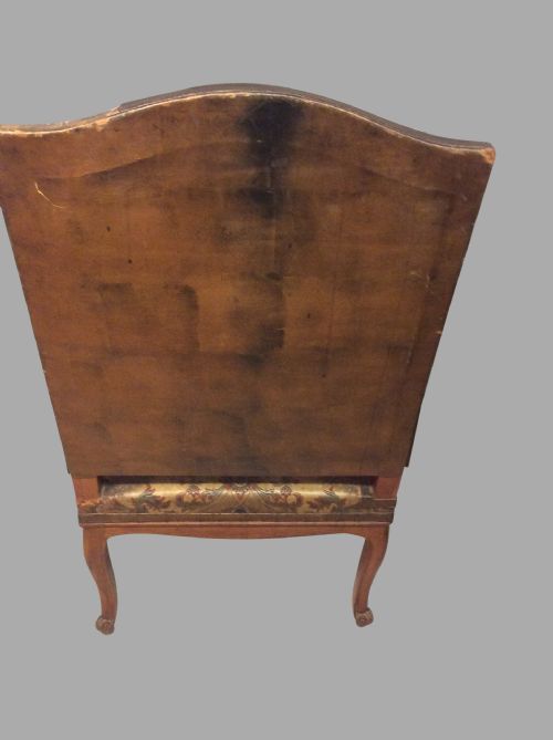 PAIR OF FRENCH OAK CABRIOLE LEG LIBRARY CHAIRS - ADDITIONAL PHOTO 4