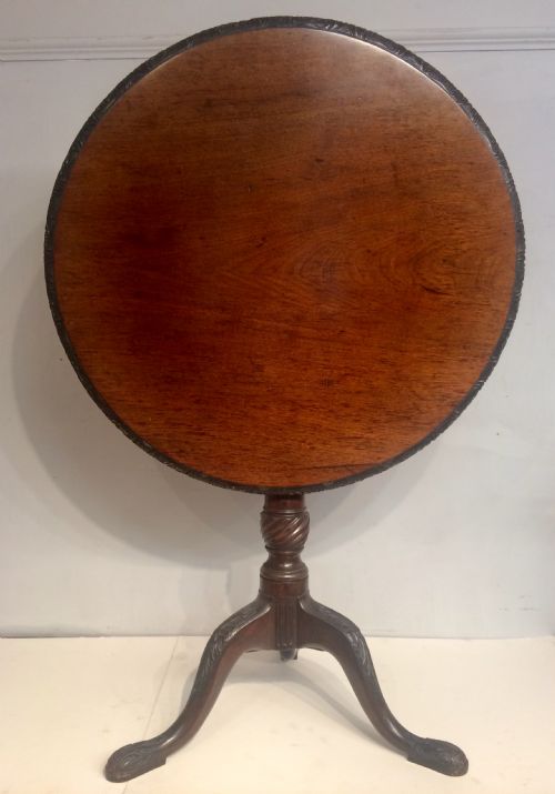 antique irish mahogany tripod table - CATEGORY: ANTIQUE TABLES - DATED 19TH CENTURY