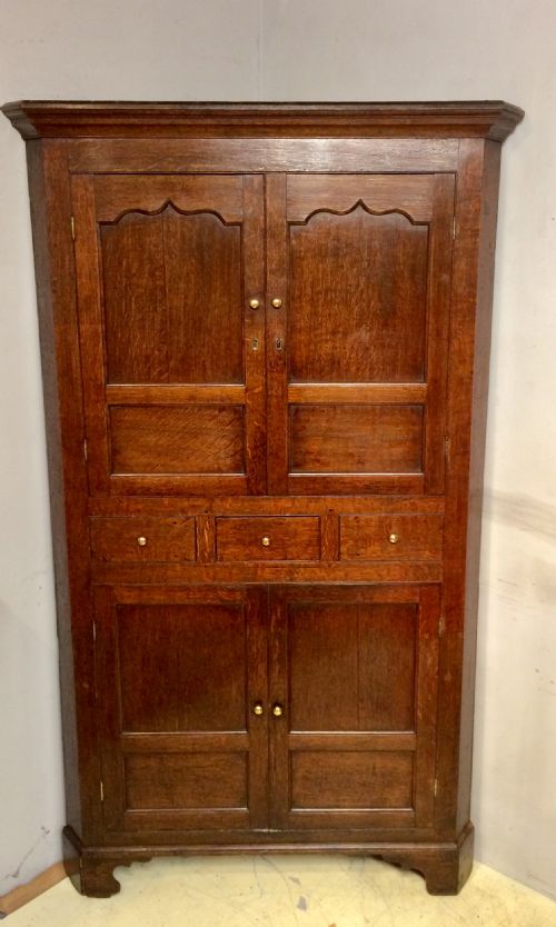 georgian oak double corner cupboard - CATEGORY: ANTIQUE CUPBOARDS - DATED GEORGIAN