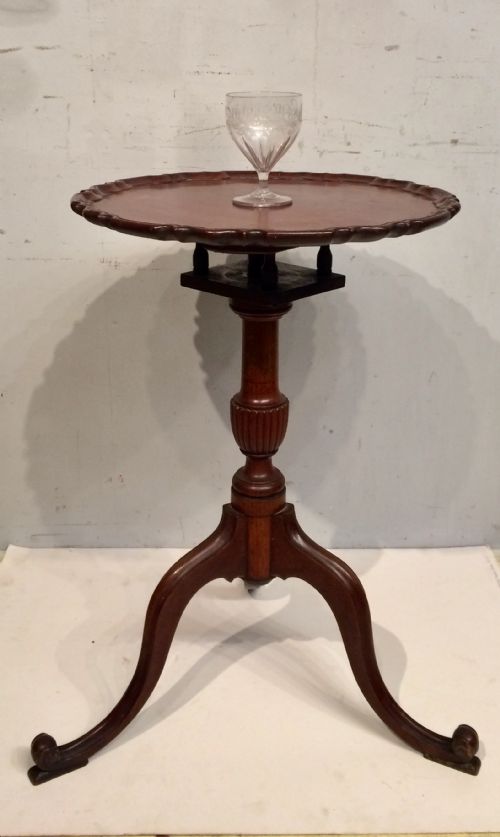 ANTIQUE MAHOGANY PIECRUST TOP WINE TABLE - ADDITIONAL PHOTO 1