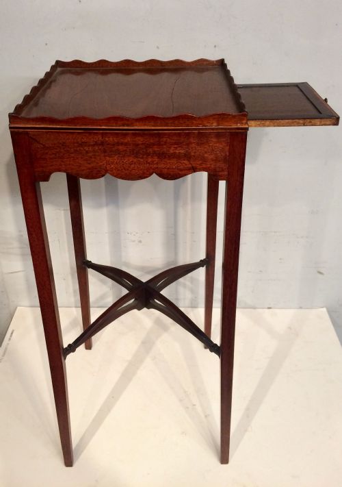 9TH CENTURY MAHOGANY WINE TABLE WITH CANDLE SLIDE - ADDITIONAL PHOTO 5