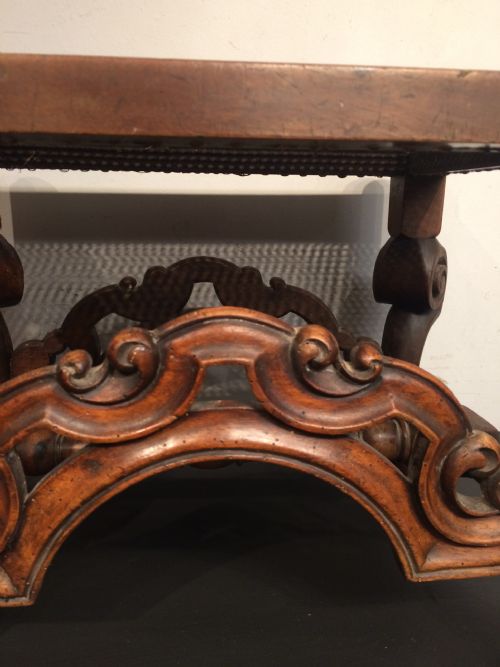 19TH CENTURY WALNUT CABRIOLE LEG STOOL IN THE CAROLEAN STYLE - ADDITIONAL PHOTO 1