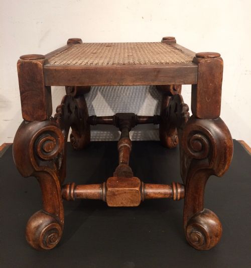 19TH CENTURY WALNUT CABRIOLE LEG STOOL IN THE CAROLEAN STYLE - ADDITIONAL PHOTO 3