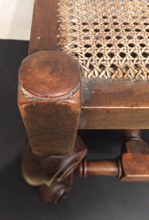 19TH CENTURY WALNUT CABRIOLE LEG STOOL IN THE CAROLEAN STYLE - ADDITIONAL PHOTO 4