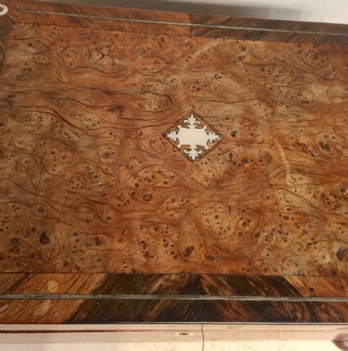 19TH CENTURY IRISH BURR YEW AND ROSEWOOD WORKBOX - ADDITIONAL PHOTO 1