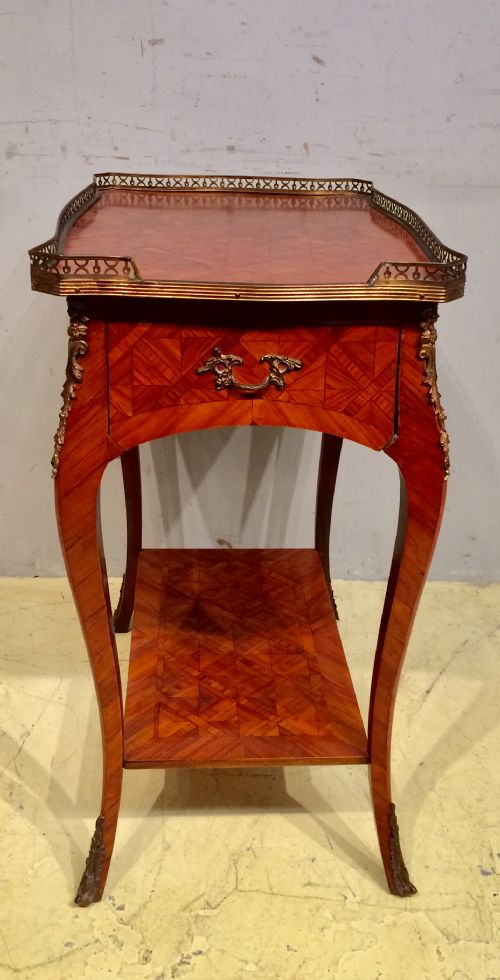 FRENCH KINGWOOD AND PARQUETRY SIDE TABLE - ADDITIONAL PHOTO 3