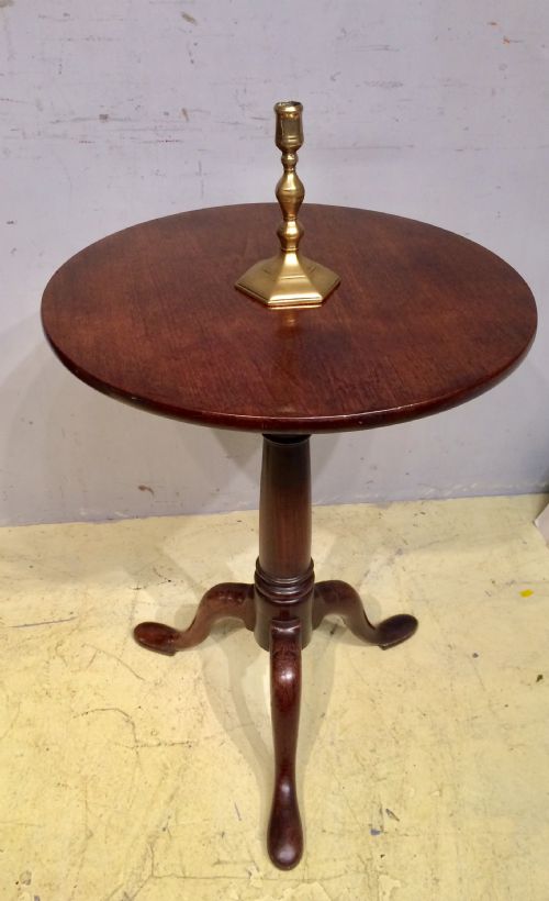 small geo ii mahogany wine table with birdcage - CATEGORY: ANTIQUE TABLES - DATED GEORGIAN