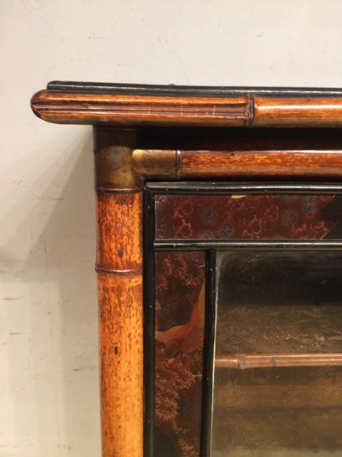 19TH CENTURY FRENCH BAMBOO AND LACQUER CABINET - ADDITIONAL PHOTO 1