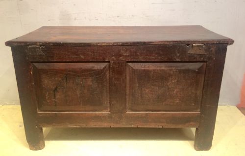 SMALL QUEEN ANNE WELSH OAK COFFER - ADDITIONAL PHOTO 5