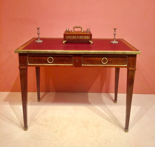 19th century french mahogany writing table - CATEGORY: ANTIQUE  - DATED 19TH CENTURY