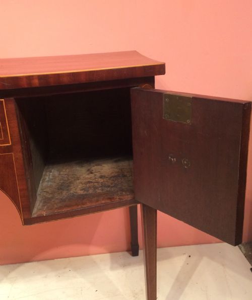SMALL GEORGIAN MAHOGANY BOW FRONTED SIDEBOARD - ADDITIONAL PHOTO 6