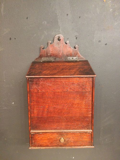 18th century welsh oak candle box - CATEGORY: ANTIQUE BOXES - DATED 18TH CENTURY