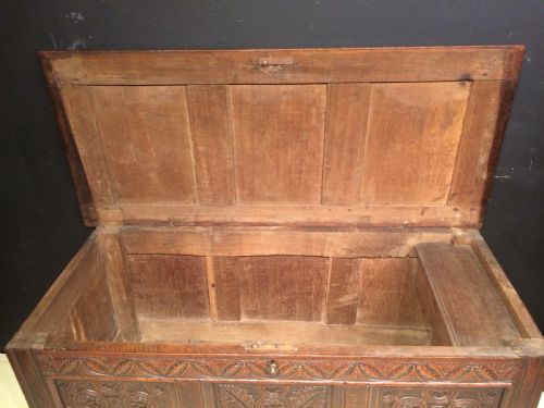 CHARLES II CARVED OAK COFFER - ADDITIONAL PHOTO 4