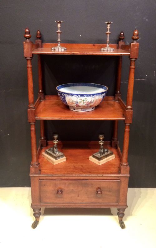GEORGIAN THREE TIER MAHOGANY WHATNOT - ADDITIONAL PHOTO 1