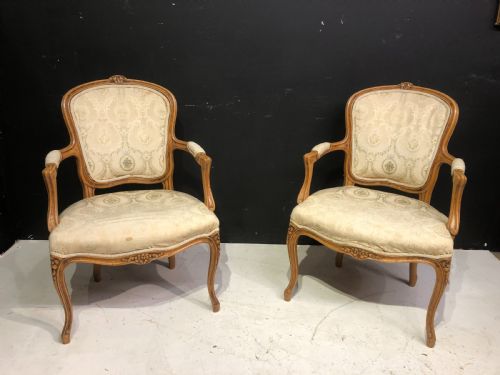 pair of french carved beechwood armchairs - CATEGORY: ANTIQUE CHAIRS - DATED 1930