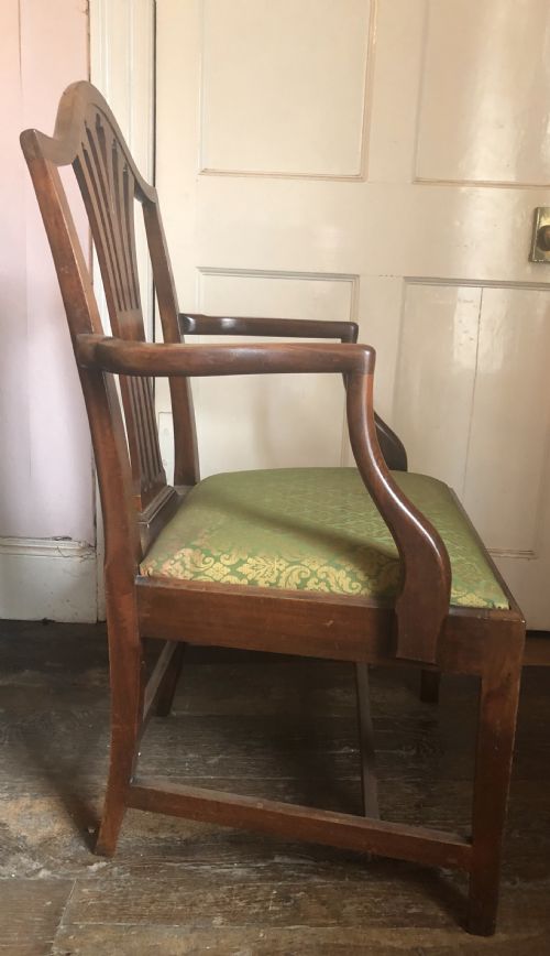 A SET OF 7 61 GEORGIAN MAHOGANY DINING CHAIRS - ADDITIONAL PHOTO 8