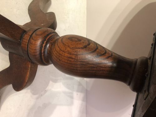 LARGE GEORGIAN OAK TRIPOD TABLE - ADDITIONAL PHOTO 3