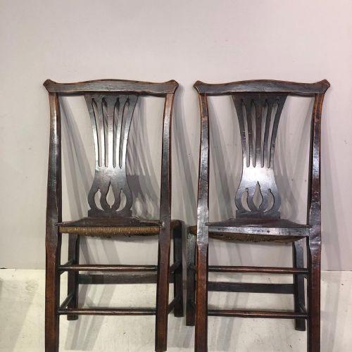 A PAIR OF GEORGIAN ELM COUNTRY CHAIRS - ADDITIONAL PHOTO 4
