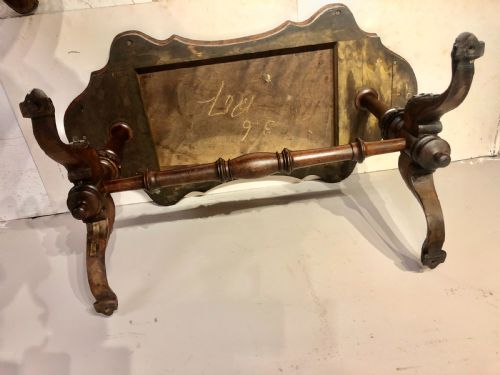 VICTORIAN BURR WALNUT COFFEE TABLE - ADDITIONAL PHOTO 3