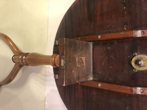 GEORGIAN MAHOGANY TILT TOP TRIPOD TABLE - ADDITIONAL PHOTO 2