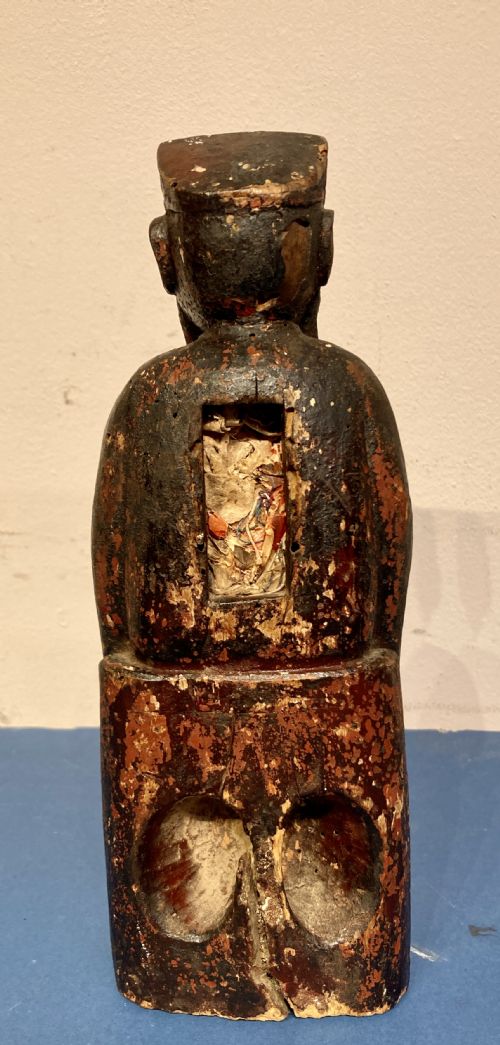CARVED WOOD PAINTED FIGURE OF A DEITY - ADDITIONAL PHOTO 4