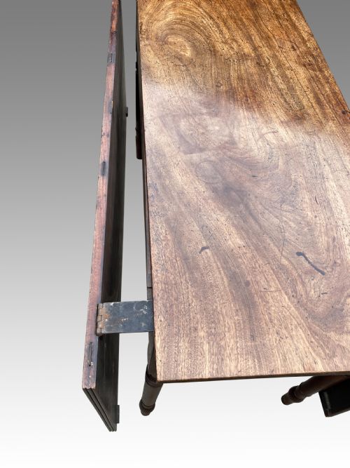 GEORGIAN MAHOGANY DINING TABLE - ADDITIONAL PHOTO 2