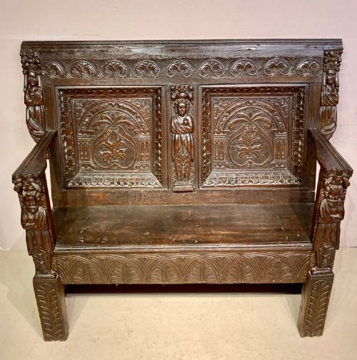 antique carved oak hall settle - CATEGORY: ANTIQUE FURNITURE - DATED 19TH CENTURY