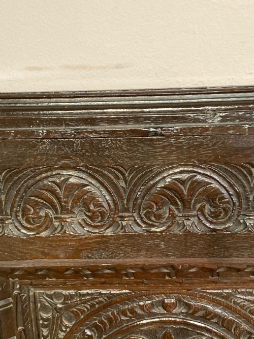 ANTIQUE CARVED OAK HALL SETTLE - ADDITIONAL PHOTO 6