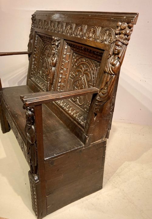 ANTIQUE CARVED OAK HALL SETTLE - ADDITIONAL PHOTO 9