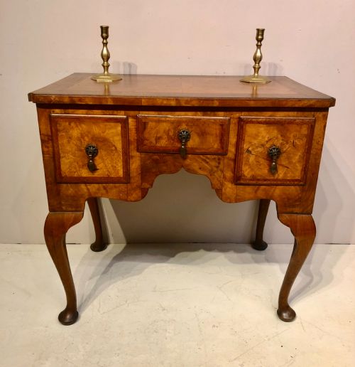 antique queen anne style walnut lowboy - CATEGORY: ANTIQUE FURNITURE - DATED 1880