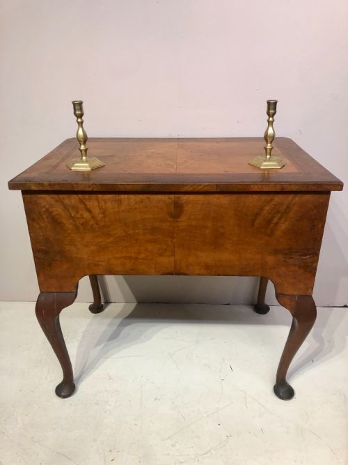 ANTIQUE QUEEN ANNE STYLE WALNUT LOWBOY - ADDITIONAL PHOTO 3