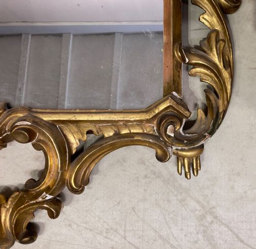 CHIPPENDALE STYLE CARVED GILTWOOD WALL MIRROR - ADDITIONAL PHOTO 3