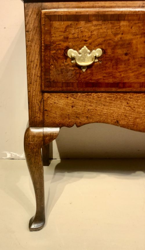 GEORGIAN OAK CABRIOLE LEG DRESSER AND SHELVES - ADDITIONAL PHOTO 8