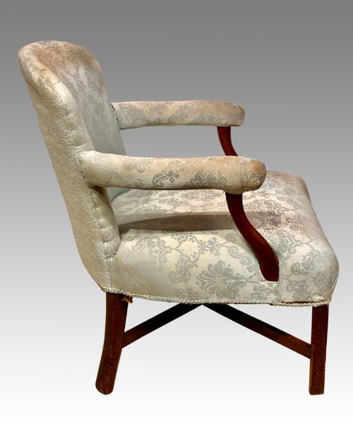 GEORGIAN MAHOGANY LIBRARY CHAIR - ADDITIONAL PHOTO 1