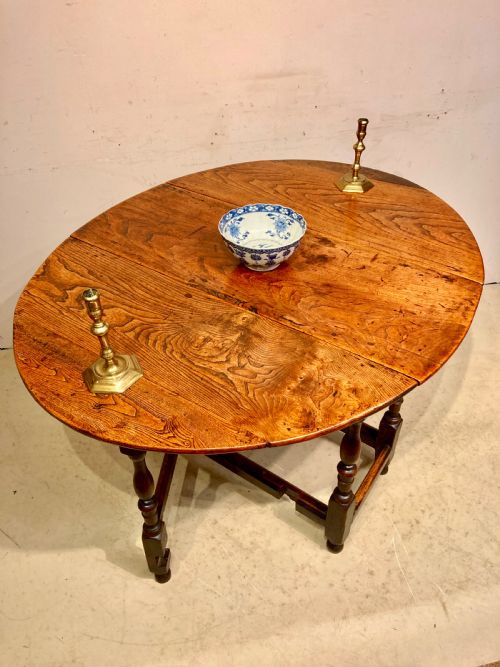GEORGIAN ELM GATE LEG TABLE - ADDITIONAL PHOTO 1