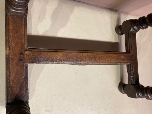 17TH CENTURY WALNUT SIDE TABLE - ADDITIONAL PHOTO 5