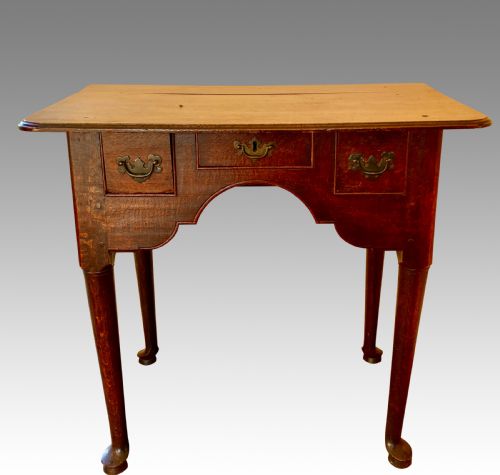 georgian cabriole leg oak lowboy - CATEGORY: ANTIQUE FURNITURE - DATED 18TH CENTURY
