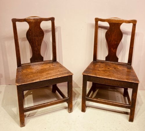pair of georgian country elm side chairs - CATEGORY: ANTIQUE CHAIRS - DATED GEORGIAN