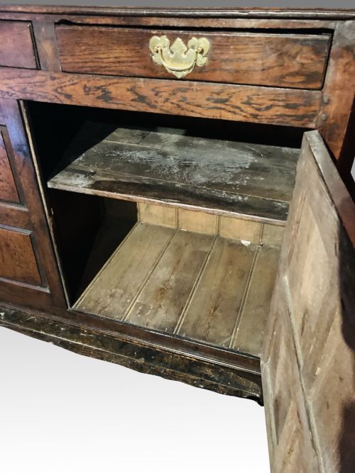 ANTIQUE WELSH ENCLOSED DRESSER BASE - ADDITIONAL PHOTO 3